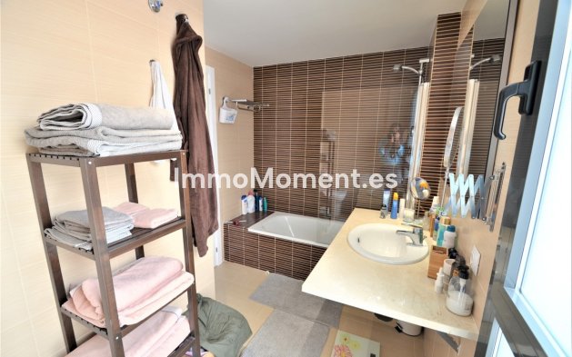 Resale - Apartment - Casares - Casares Playa
