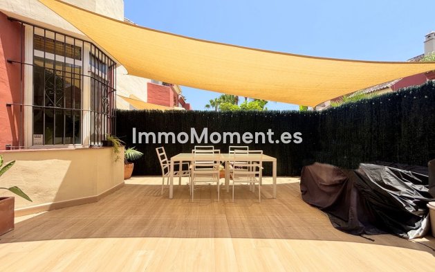 Revente - Maison mitoyenne - Estepona  - Estepona Centro