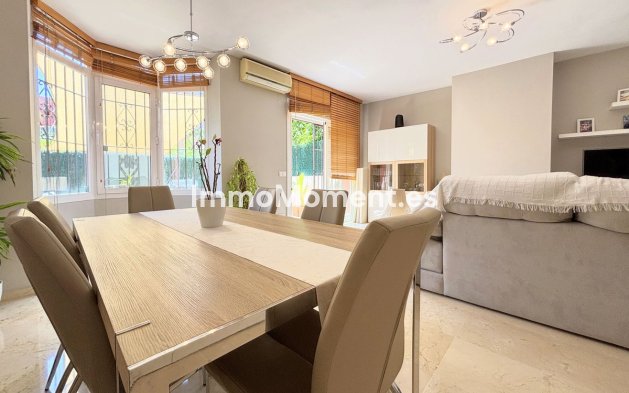 Revente - Maison mitoyenne - Estepona  - Estepona Centro