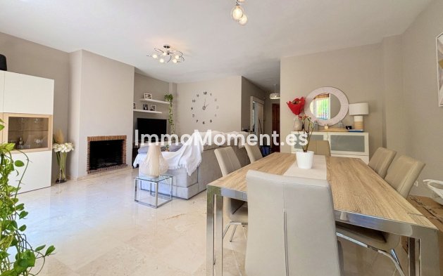 Revente - Maison mitoyenne - Estepona  - Estepona Centro