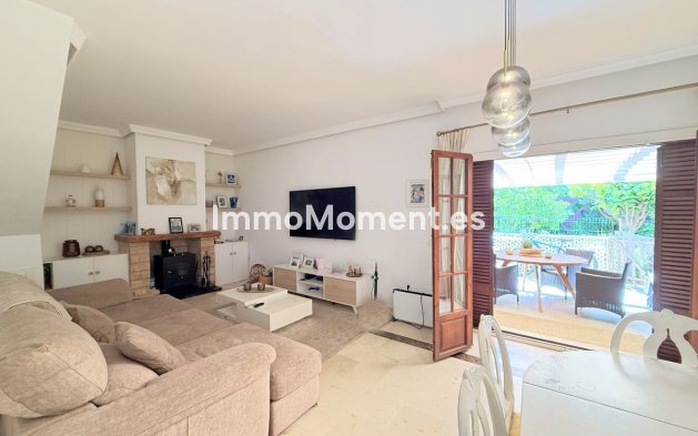 Revente - Maison mitoyenne - Estepona  - Estepona Centro