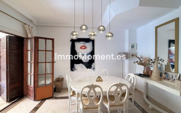 Revente - Maison mitoyenne - Estepona  - Estepona Centro