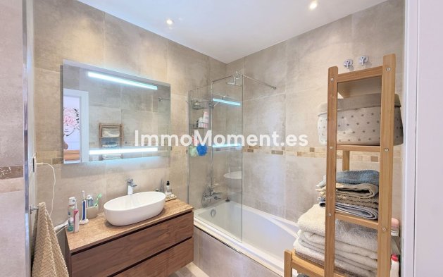 Revente - Maison mitoyenne - Estepona  - Estepona Centro