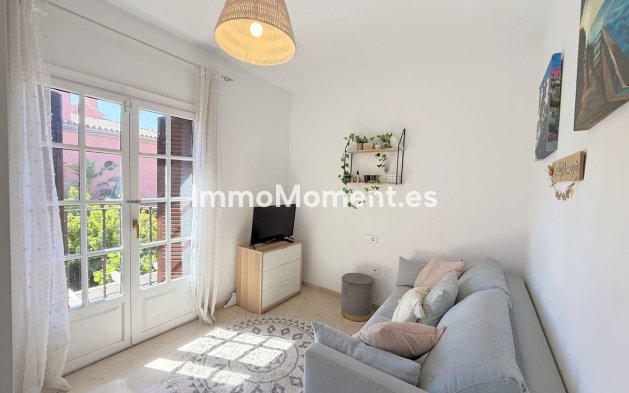 Revente - Maison mitoyenne - Estepona  - Estepona Centro