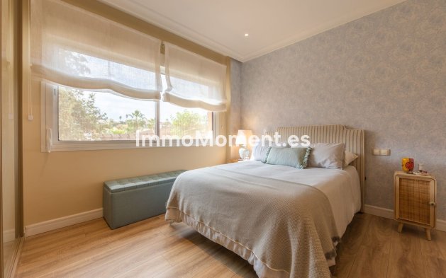 Wiederverkauf - Wohnung - Estepona  - Estepona Centro