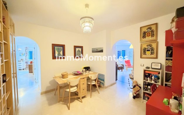 Resale - Apartment - Manilva - San Luis de Sabinillas