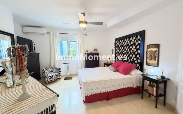 Resale - Apartment - Manilva - San Luis de Sabinillas