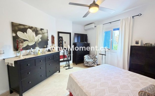 Resale - Apartment - Manilva - San Luis de Sabinillas