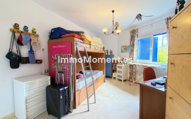 Resale - Apartment - Manilva - San Luis de Sabinillas