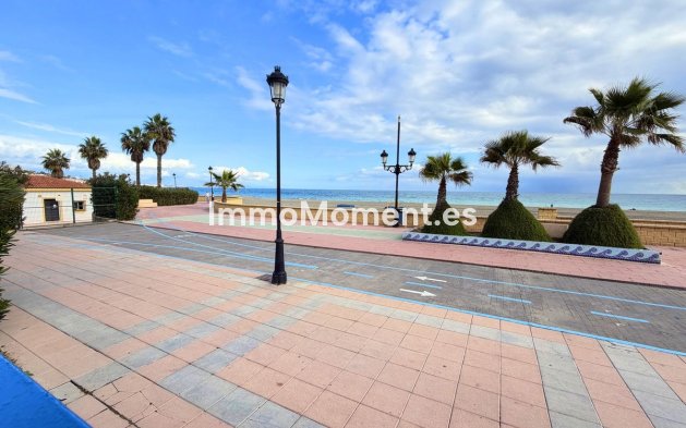 Resale - Apartment - Manilva - San Luis de Sabinillas