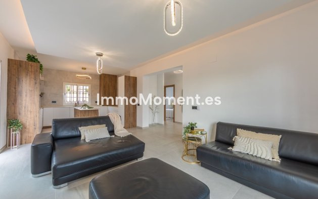 Resale - Villa - Manilva - La Duquesa