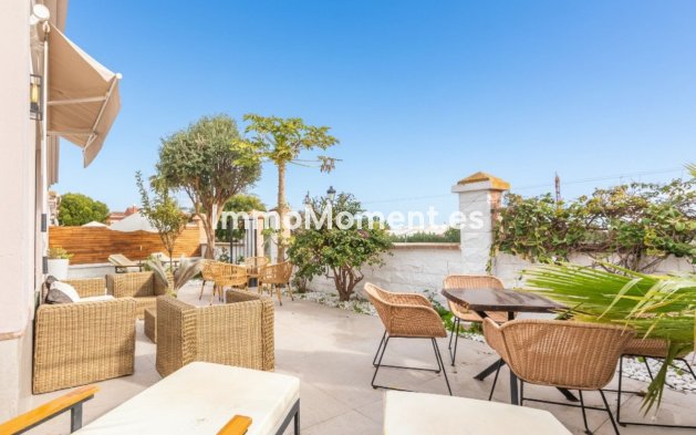 Resale - Villa - Manilva - La Duquesa