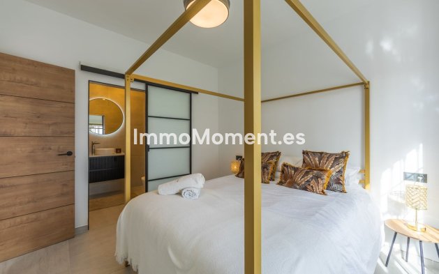 Resale - Villa - Manilva - La Duquesa