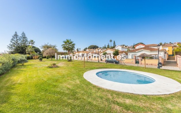 Resale - Villa - Manilva - La Duquesa