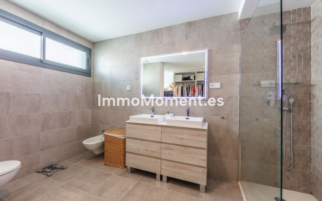 Revente - Villa - Manilva - La Duquesa