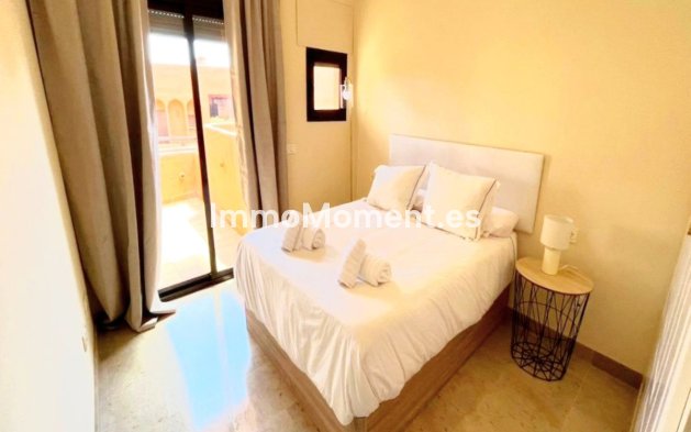 Revente - Appartement - Manilva - La Duquesa