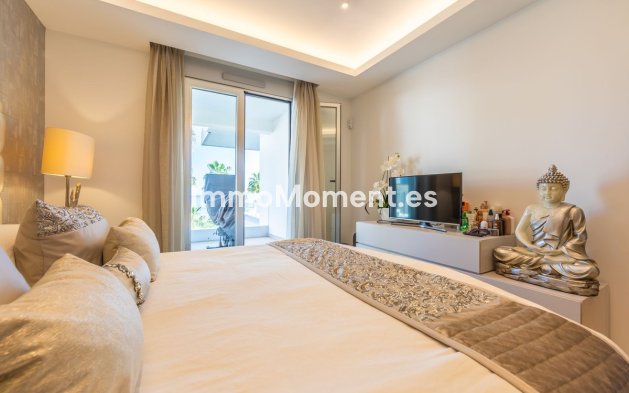 Reventa - Apartamento - Estepona  - Estepona Centro
