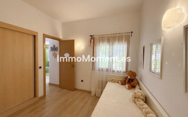 Revente - Villa - Estepona  - Estepona Centro