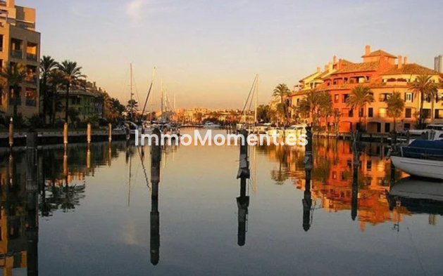 Revente - Villa - Estepona  - Estepona Centro