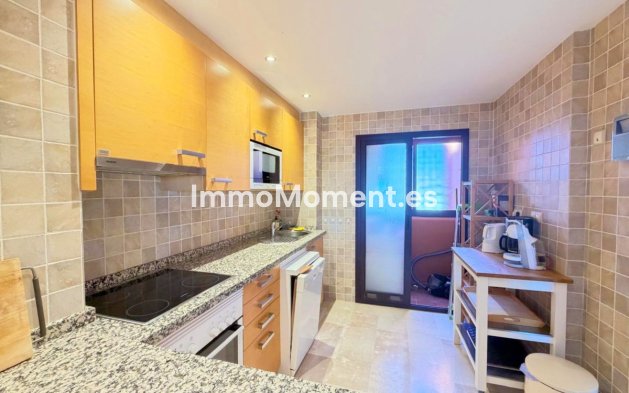 Wiederverkauf - Wohnung - Estepona  - Estepona Centro