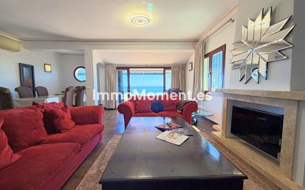 Reventa - Villa - Estepona  - Estepona Centro