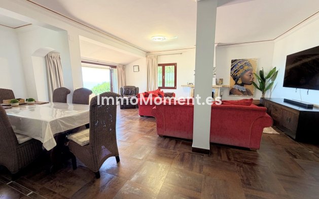 Reventa - Villa - Estepona  - Estepona Centro