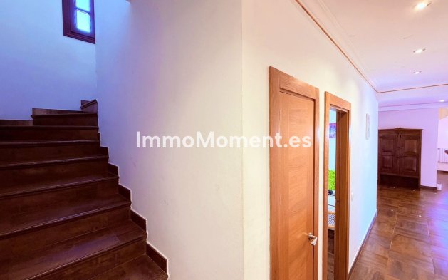 Reventa - Villa - Estepona  - Estepona Centro