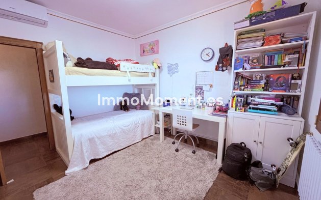 Reventa - Villa - Estepona  - Estepona Centro