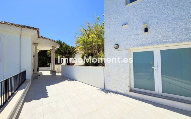 Reventa - Villa - Estepona  - Estepona Centro