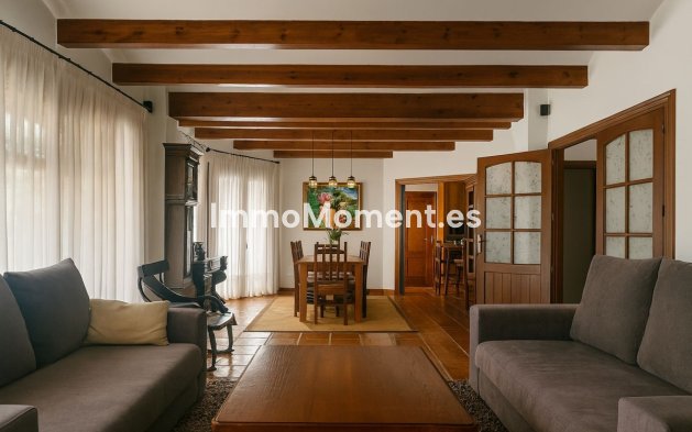 Reventa - Villa - Interior  - Istán