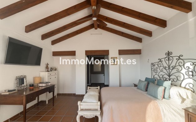 Reventa - Villa - Interior  - Istán