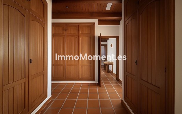 Reventa - Villa - Interior  - Istán