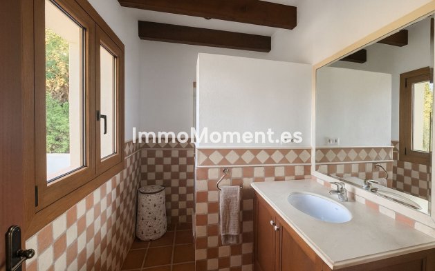 Reventa - Villa - Interior  - Istán