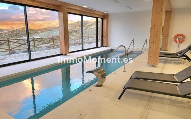 Resale - Apartment - El Paraiso - New Golden Mile