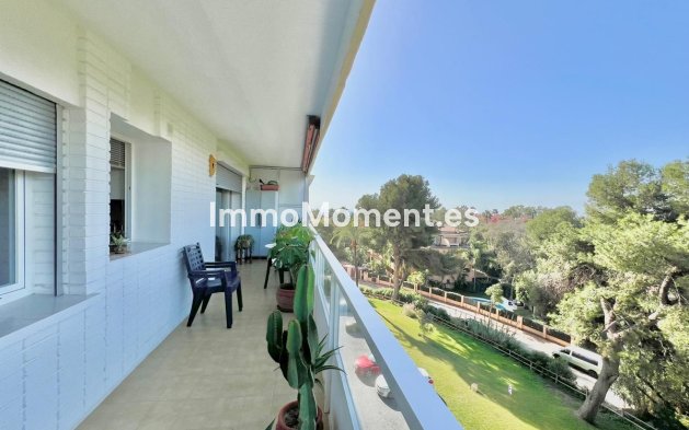 Resale - Apartment - Marbella - Las Chapas