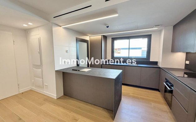 Wiederverkauf - Wohnung - Fuengirola - Fuengirola Centro