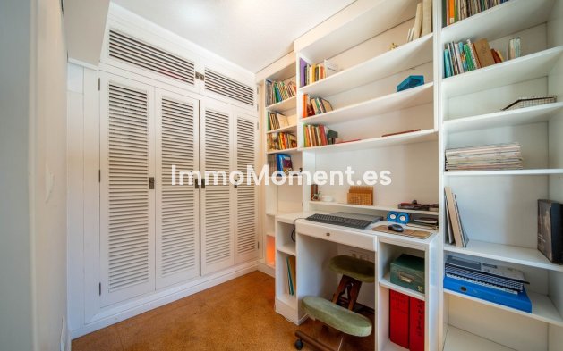 Wiederverkauf - Villa - Fuengirola - Fuengirola Centro