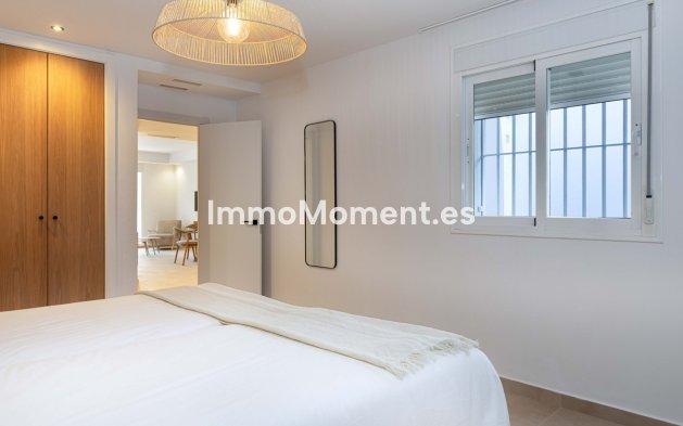 Wiederverkauf - Wohnung - Marbella - Nueva Andalucía