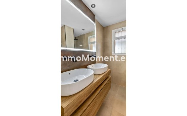 Revente - Appartement - Marbella - Nueva Andalucía