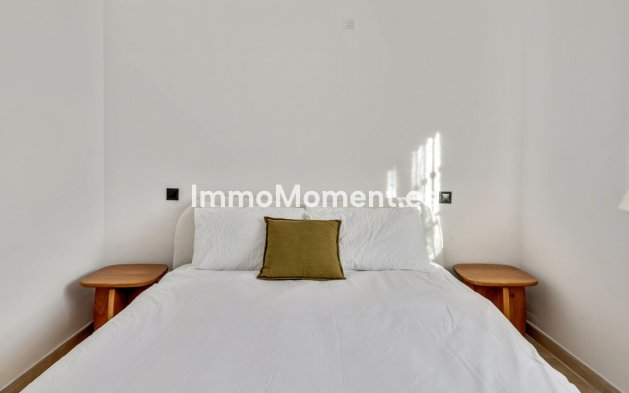 Revente - Appartement - Marbella - Nueva Andalucía