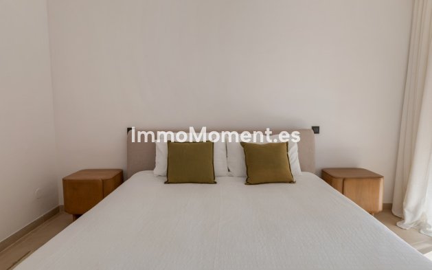 Revente - Appartement - Marbella - Nueva Andalucía