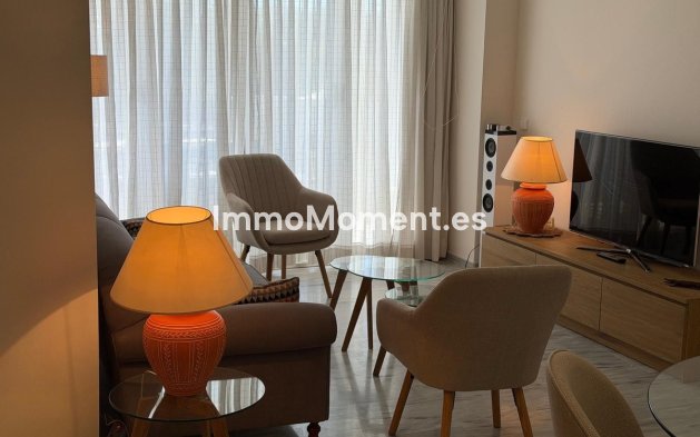 Resale - Apartment - Marbella - Las Chapas