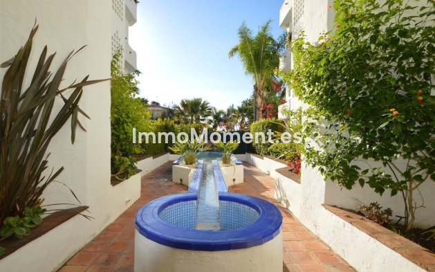 Resale - Apartment - Marbella - Las Chapas