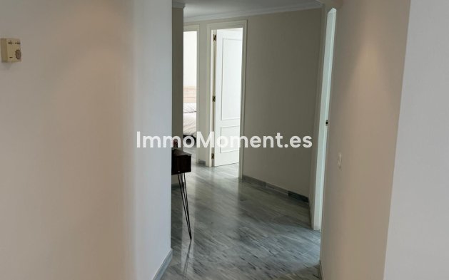 Resale - Apartment - Marbella - Las Chapas