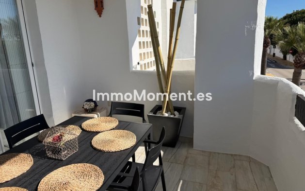 Resale - Apartment - Marbella - Las Chapas
