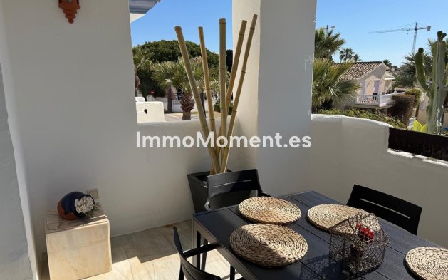 Resale - Apartment - Marbella - Las Chapas