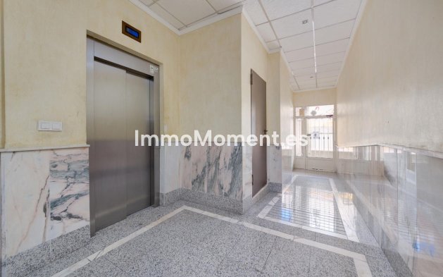 Revente - Appartement - Torrevieja - Torrevieja Centro