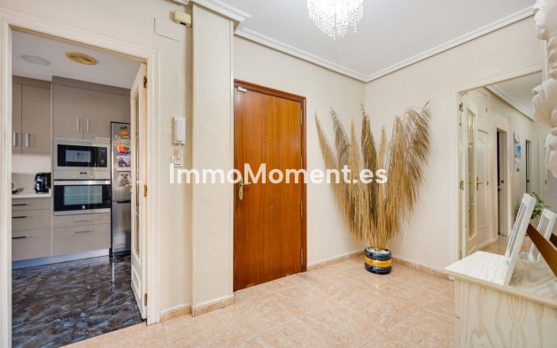 Wiederverkauf - Wohnung - Torrevieja - Torrevieja Centro