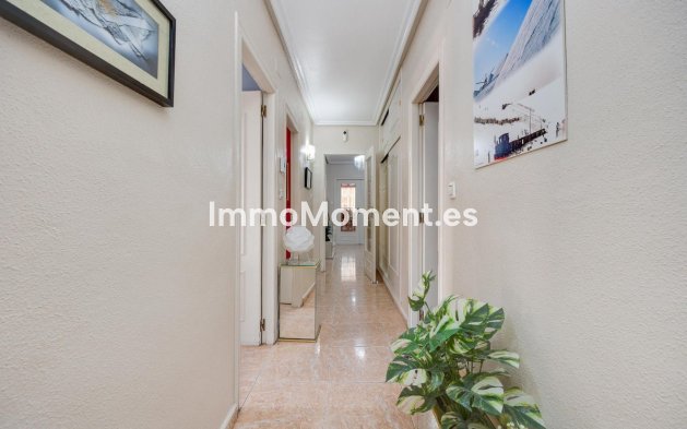Wiederverkauf - Wohnung - Torrevieja - Torrevieja Centro