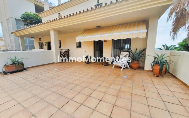 Resale - Apartment - Marbella - Elviria